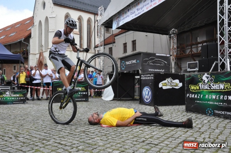 Zdjęcie w galerii na portalu naszraciborz.pl: Pół tysiąca cyklistów zwiedzi ziemię raciborską. Trwa 66 Centralny Zlot Turystów Kolarzy PTTK wiadomości z regionu