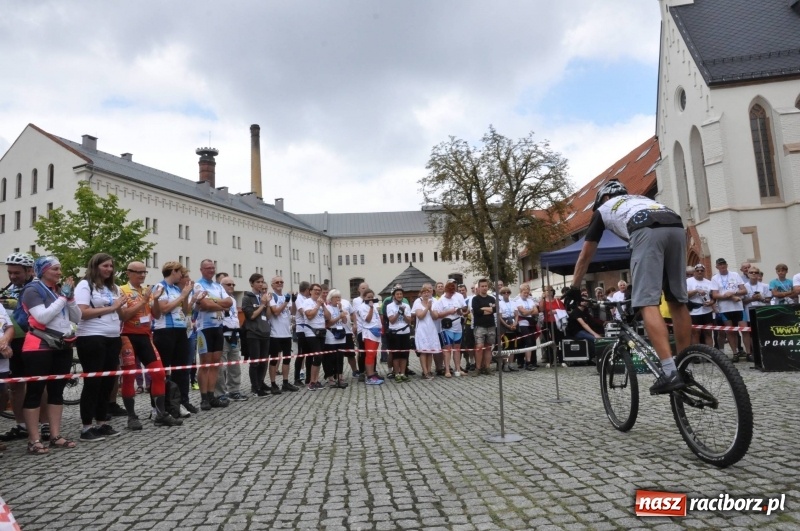 Zdjęcie w galerii na portalu naszraciborz.pl: Pół tysiąca cyklistów zwiedzi ziemię raciborską. Trwa 66 Centralny Zlot Turystów Kolarzy PTTK wiadomości z regionu
