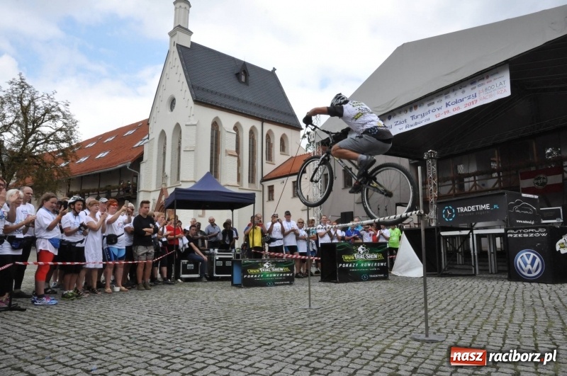 Zdjęcie w galerii na portalu naszraciborz.pl: Pół tysiąca cyklistów zwiedzi ziemię raciborską. Trwa 66 Centralny Zlot Turystów Kolarzy PTTK wiadomości z regionu