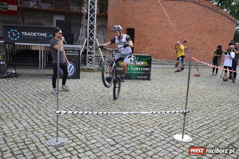 Zdjęcie w galerii na portalu naszraciborz.pl: Pół tysiąca cyklistów zwiedzi ziemię raciborską. Trwa 66 Centralny Zlot Turystów Kolarzy PTTK wiadomości z regionu