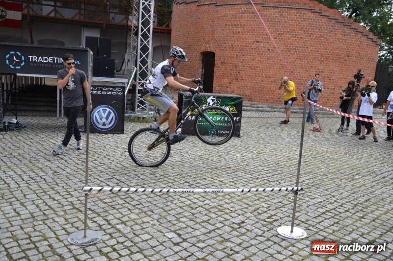 Zdjęcie w galerii na portalu naszraciborz.pl: Pół tysiąca cyklistów zwiedzi ziemię raciborską. Trwa 66 Centralny Zlot Turystów Kolarzy PTTK wiadomości z regionu