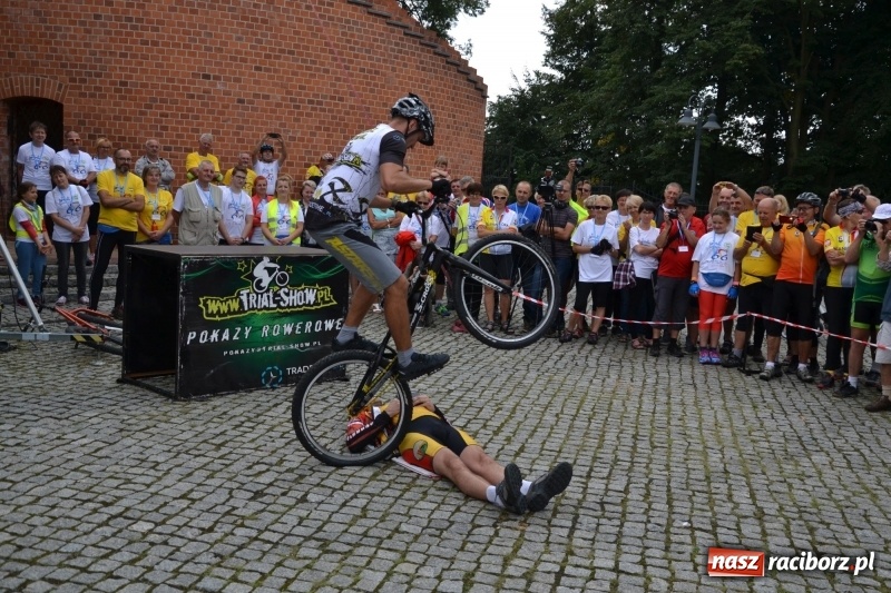 Zdjęcie w galerii na portalu naszraciborz.pl: Pół tysiąca cyklistów zwiedzi ziemię raciborską. Trwa 66 Centralny Zlot Turystów Kolarzy PTTK wiadomości z regionu