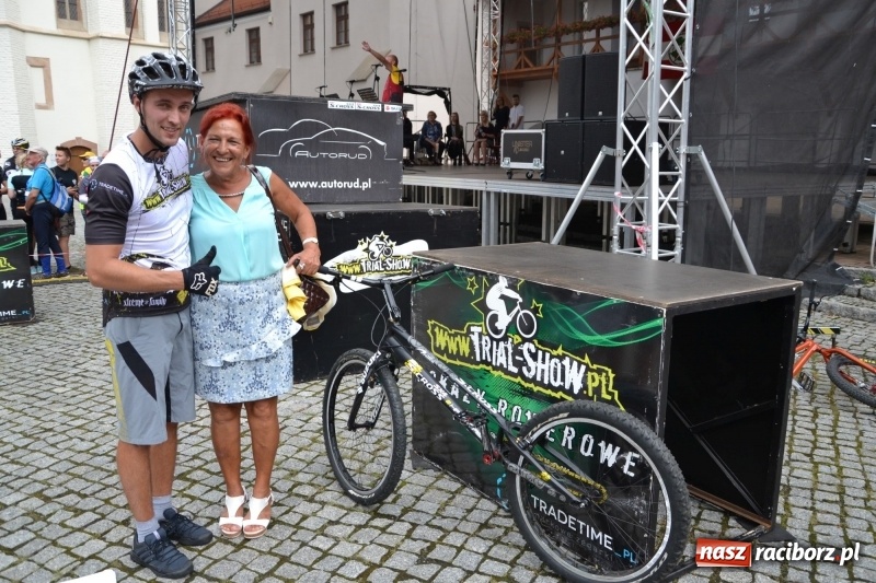 Zdjęcie w galerii na portalu naszraciborz.pl: Pół tysiąca cyklistów zwiedzi ziemię raciborską. Trwa 66 Centralny Zlot Turystów Kolarzy PTTK wiadomości z regionu