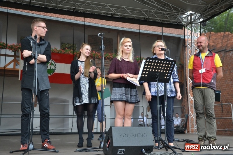 Zdjęcie w galerii na portalu naszraciborz.pl: Pół tysiąca cyklistów zwiedzi ziemię raciborską. Trwa 66 Centralny Zlot Turystów Kolarzy PTTK wiadomości z regionu