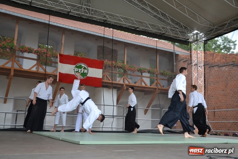 Zdjęcie w galerii na portalu naszraciborz.pl: Pół tysiąca cyklistów zwiedzi ziemię raciborską. Trwa 66 Centralny Zlot Turystów Kolarzy PTTK wiadomości z regionu