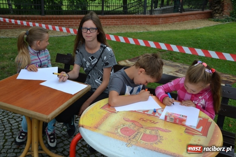 Zdjęcie w galerii na portalu naszraciborz.pl: Zajęcia integracyjne człowiek – koń zakończyły letnią akcję Zamkowe Zuchy 2017 wiadomości z regionu