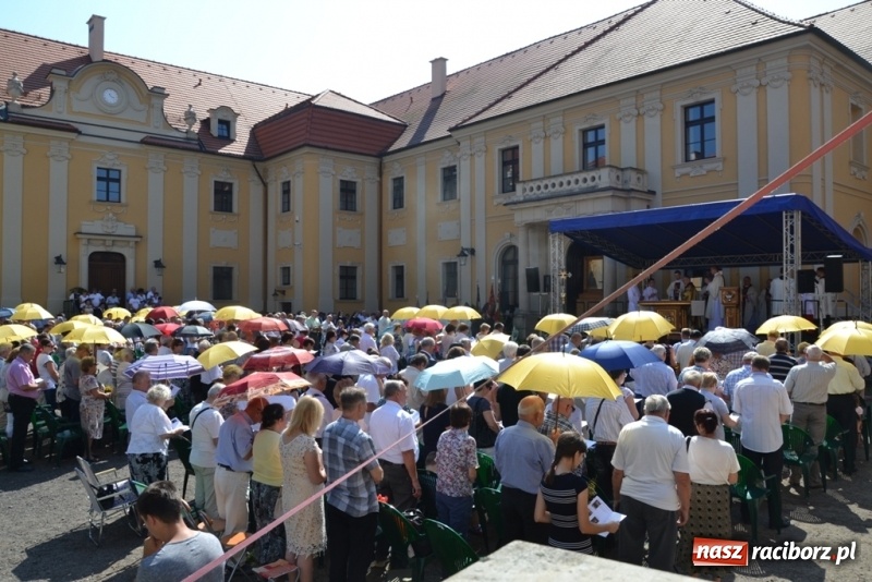 Zdjęcie w galerii na portalu naszraciborz.pl: Odpust Metropolitalny w Rudach jak zwykle zgromadził tłumy  wiadomości z regionu