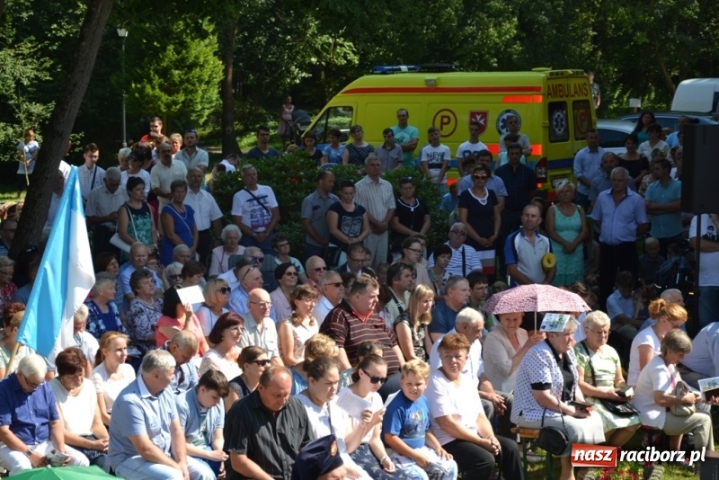 Zdjęcie w galerii na portalu naszraciborz.pl: Odpust Metropolitalny w Rudach jak zwykle zgromadził tłumy  wiadomości z regionu