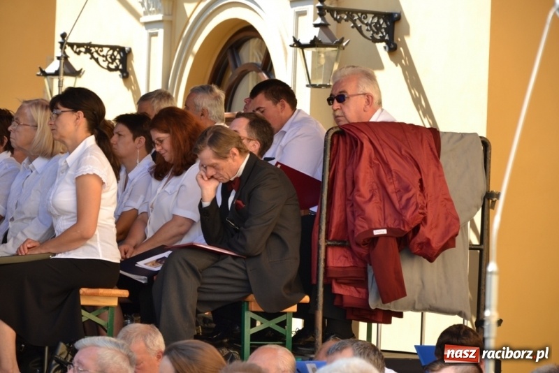 Zdjęcie w galerii na portalu naszraciborz.pl: Odpust Metropolitalny w Rudach jak zwykle zgromadził tłumy  wiadomości z regionu
