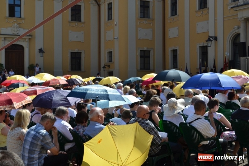 Zdjęcie w galerii na portalu naszraciborz.pl: Odpust Metropolitalny w Rudach jak zwykle zgromadził tłumy  wiadomości z regionu