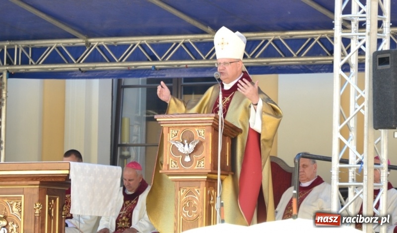 Zdjęcie w galerii na portalu naszraciborz.pl: Odpust Metropolitalny w Rudach jak zwykle zgromadził tłumy  wiadomości z regionu