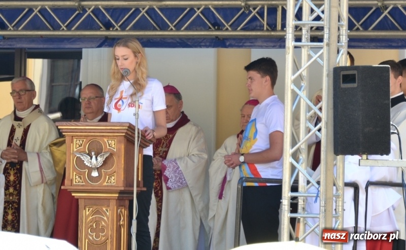 Zdjęcie w galerii na portalu naszraciborz.pl: Odpust Metropolitalny w Rudach jak zwykle zgromadził tłumy  wiadomości z regionu