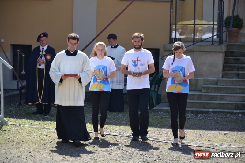 Zdjęcie w galerii na portalu naszraciborz.pl: Odpust Metropolitalny w Rudach jak zwykle zgromadził tłumy  wiadomości z regionu