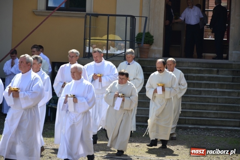 Zdjęcie w galerii na portalu naszraciborz.pl: Odpust Metropolitalny w Rudach jak zwykle zgromadził tłumy  wiadomości z regionu