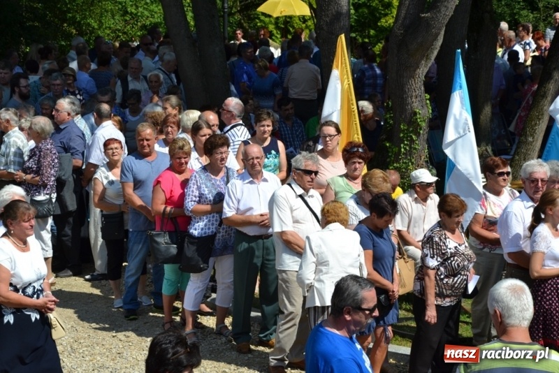 Zdjęcie w galerii na portalu naszraciborz.pl: Odpust Metropolitalny w Rudach jak zwykle zgromadził tłumy  wiadomości z regionu