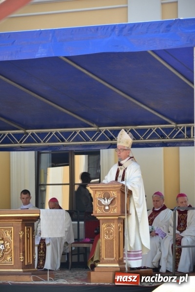 Zdjęcie w galerii na portalu naszraciborz.pl: Odpust Metropolitalny w Rudach jak zwykle zgromadził tłumy  wiadomości z regionu