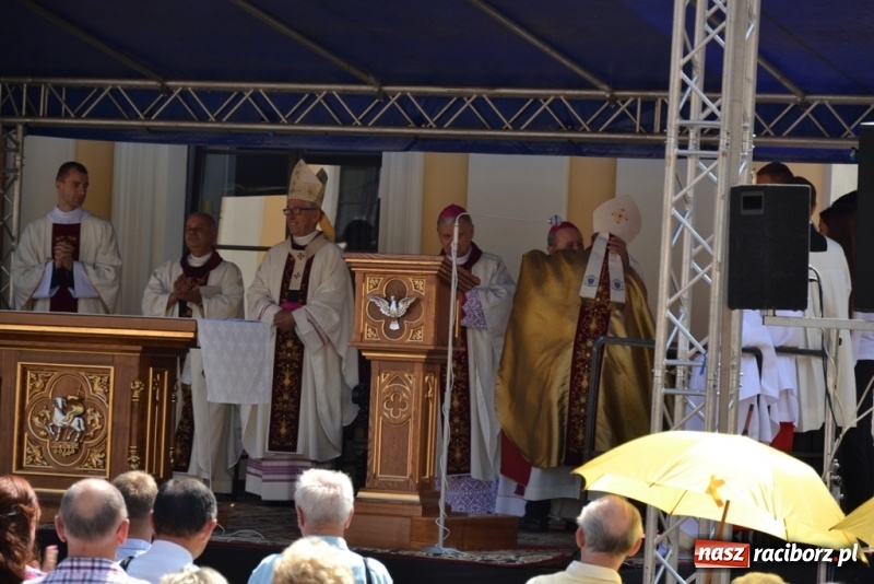 Zdjęcie w galerii na portalu naszraciborz.pl: Odpust Metropolitalny w Rudach jak zwykle zgromadził tłumy  wiadomości z regionu