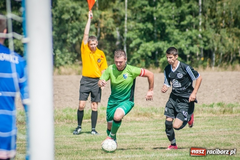 Zdjęcie w galerii na portalu naszraciborz.pl: Szalone trzy minuty Markowic wiadomości z regionu