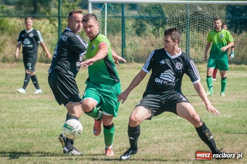 Zdjęcie w galerii na portalu naszraciborz.pl: Szalone trzy minuty Markowic wiadomości z regionu