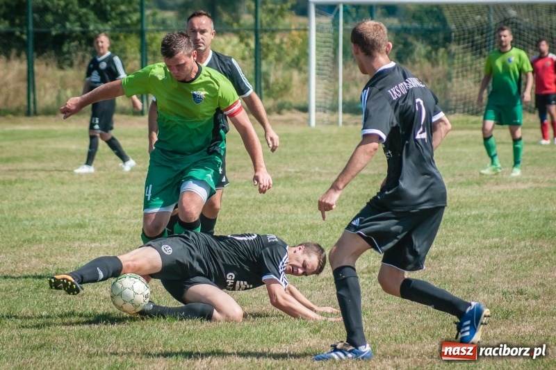 Zdjęcie w galerii na portalu naszraciborz.pl: Szalone trzy minuty Markowic wiadomości z regionu
