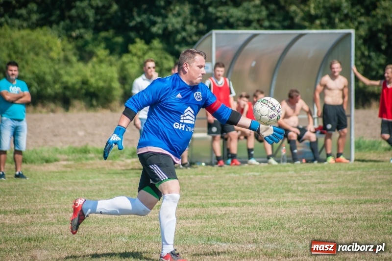 Zdjęcie w galerii na portalu naszraciborz.pl: Szalone trzy minuty Markowic wiadomości z regionu