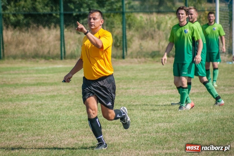 Zdjęcie w galerii na portalu naszraciborz.pl: Szalone trzy minuty Markowic wiadomości z regionu