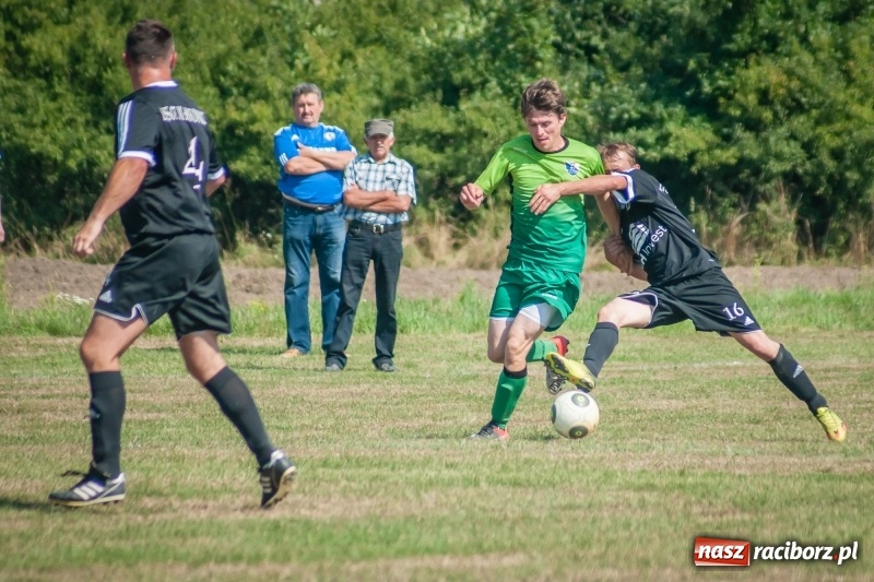 Zdjęcie w galerii na portalu naszraciborz.pl: Szalone trzy minuty Markowic wiadomości z regionu