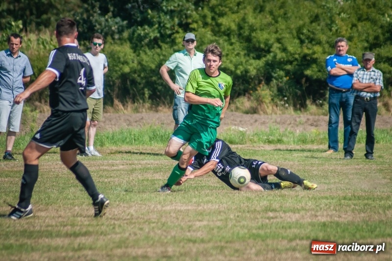 Zdjęcie w galerii na portalu naszraciborz.pl: Szalone trzy minuty Markowic wiadomości z regionu