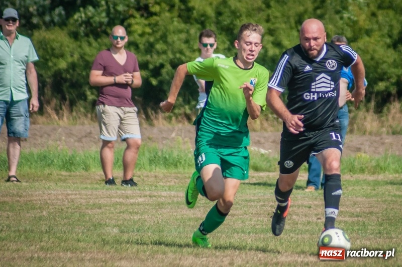 Zdjęcie w galerii na portalu naszraciborz.pl: Szalone trzy minuty Markowic wiadomości z regionu