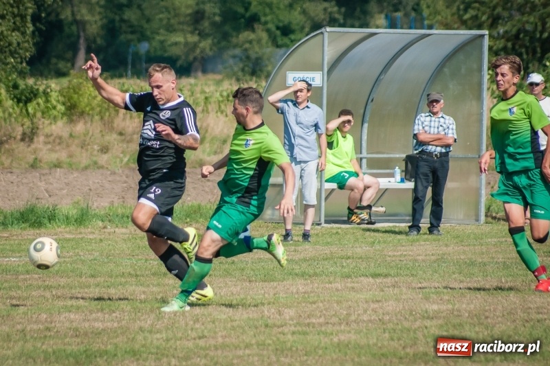 Zdjęcie w galerii na portalu naszraciborz.pl: Szalone trzy minuty Markowic wiadomości z regionu