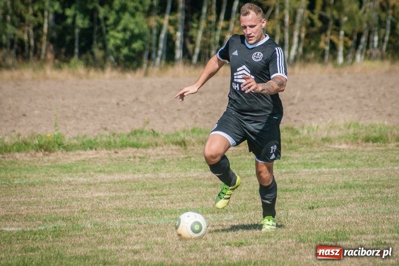 Zdjęcie w galerii na portalu naszraciborz.pl: Szalone trzy minuty Markowic wiadomości z regionu