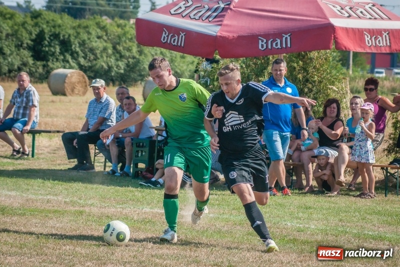 Zdjęcie w galerii na portalu naszraciborz.pl: Szalone trzy minuty Markowic wiadomości z regionu