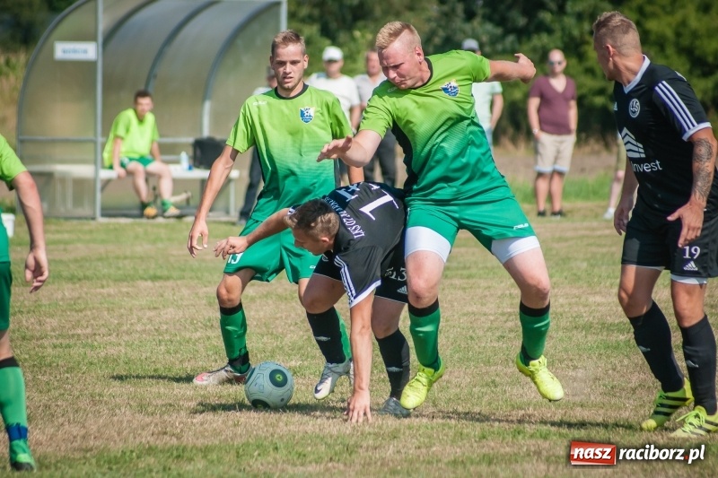 Zdjęcie w galerii na portalu naszraciborz.pl: Szalone trzy minuty Markowic wiadomości z regionu