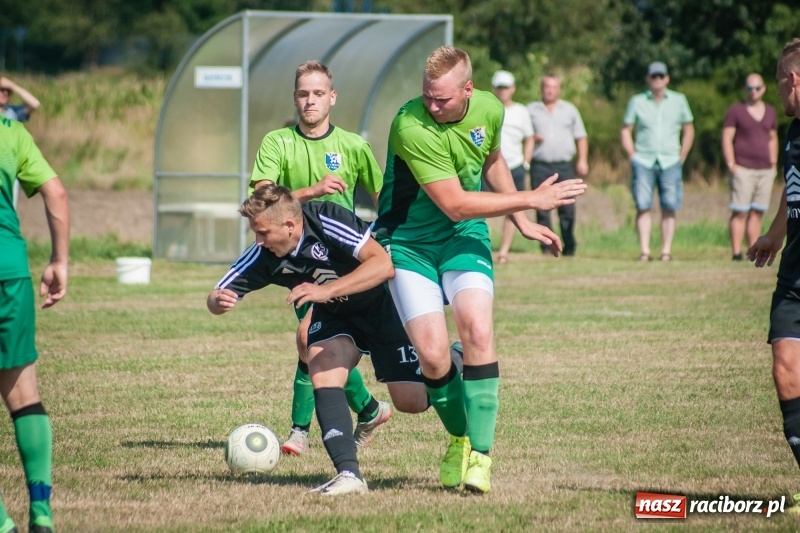 Zdjęcie w galerii na portalu naszraciborz.pl: Szalone trzy minuty Markowic wiadomości z regionu