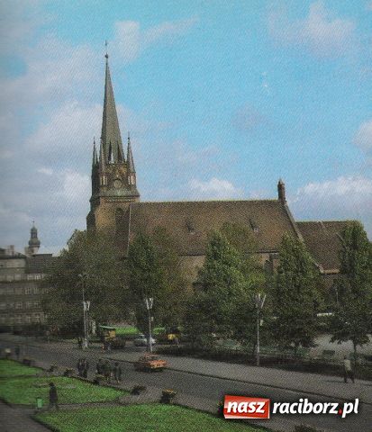 Zdjęcie w galerii na portalu naszraciborz.pl: Racibórz A.D. 1984 wiadomości z regionu