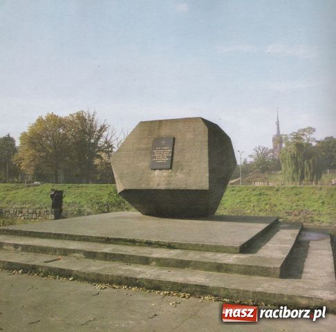 Zdjęcie w galerii na portalu naszraciborz.pl: Racibórz A.D. 1984 wiadomości z regionu