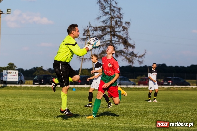 Zdjęcie w galerii na portalu naszraciborz.pl: Rezerwy trzecioligowca lepsze od Zgody Zawada Książęca wiadomości z regionu