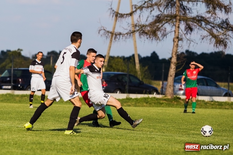 Zdjęcie w galerii na portalu naszraciborz.pl: Rezerwy trzecioligowca lepsze od Zgody Zawada Książęca wiadomości z regionu