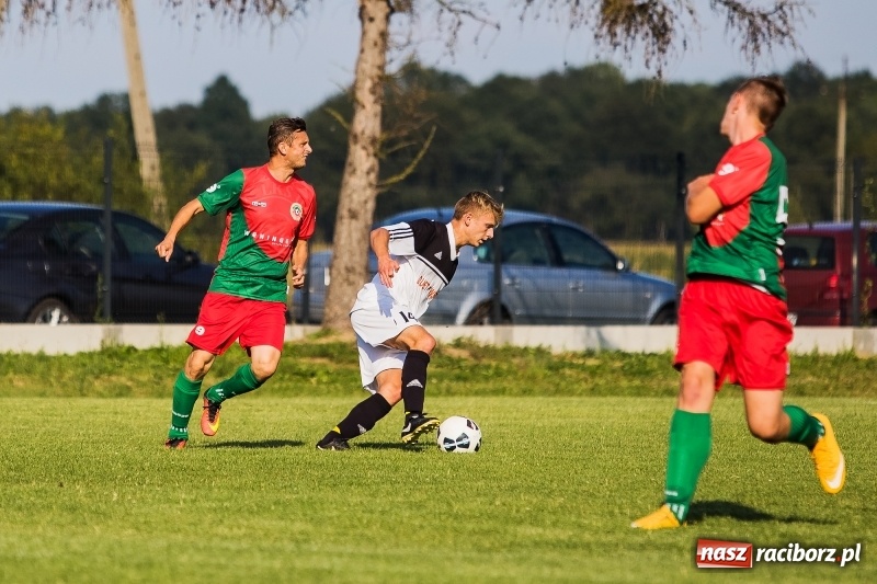 Zdjęcie w galerii na portalu naszraciborz.pl: Rezerwy trzecioligowca lepsze od Zgody Zawada Książęca wiadomości z regionu