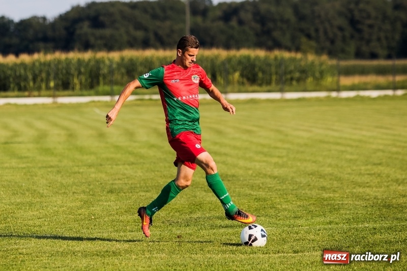 Zdjęcie w galerii na portalu naszraciborz.pl: Rezerwy trzecioligowca lepsze od Zgody Zawada Książęca wiadomości z regionu