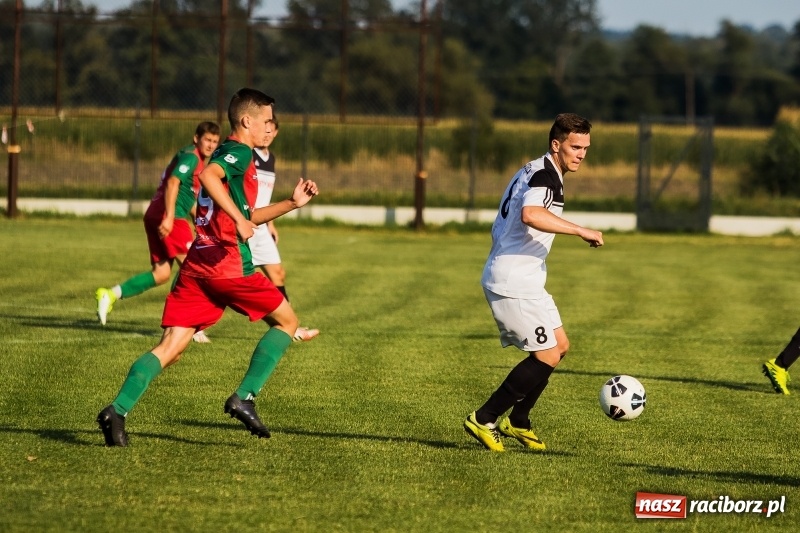 Zdjęcie w galerii na portalu naszraciborz.pl: Rezerwy trzecioligowca lepsze od Zgody Zawada Książęca wiadomości z regionu