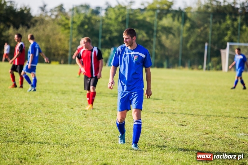 Zdjęcie w galerii na portalu naszraciborz.pl: Bez bramek w starciu Brzezia i Pietrowic Wielkich wiadomości z regionu