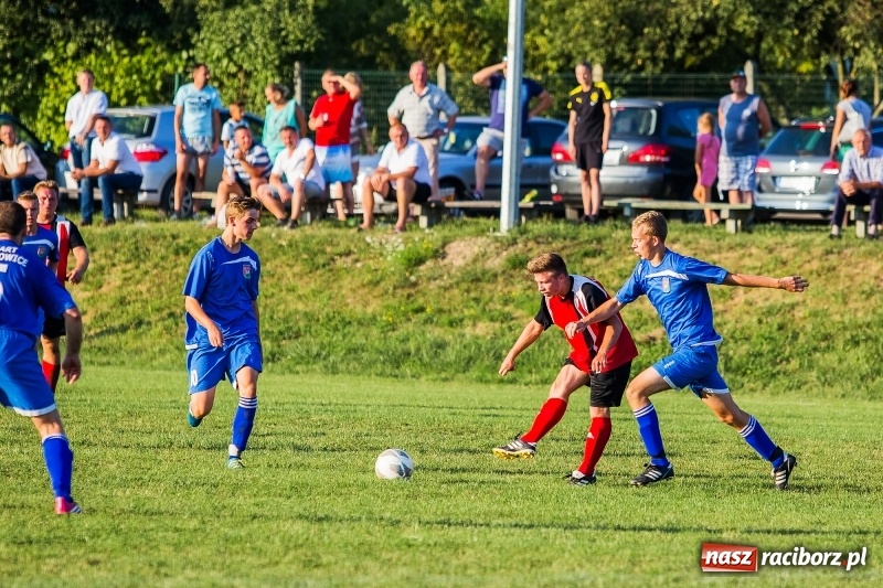 Zdjęcie w galerii na portalu naszraciborz.pl: Bez bramek w starciu Brzezia i Pietrowic Wielkich wiadomości z regionu