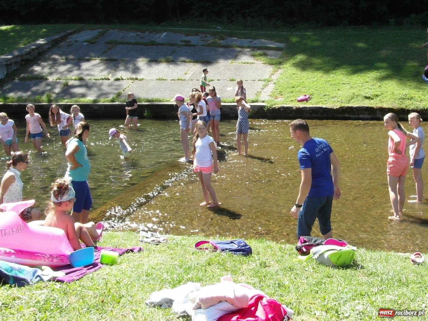 Zdjęcie w galerii na portalu naszraciborz.pl: Wakacje spędzone z piłką ręczną, czyli obóz sportowy UKS Pietrowice Wielkie wiadomości z regionu