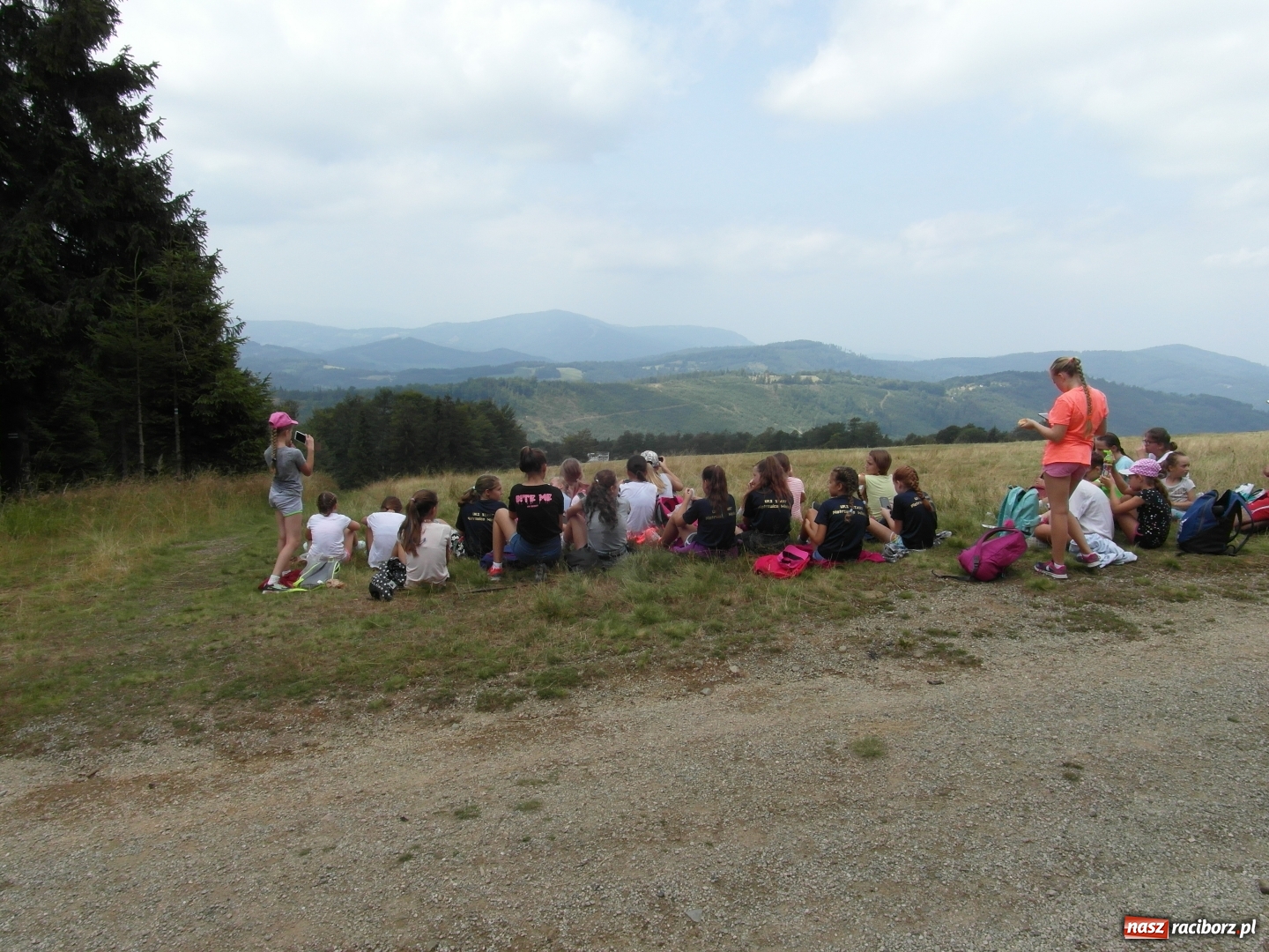 Zdjęcie w galerii na portalu naszraciborz.pl: Wakacje spędzone z piłką ręczną, czyli obóz sportowy UKS Pietrowice Wielkie wiadomości z regionu