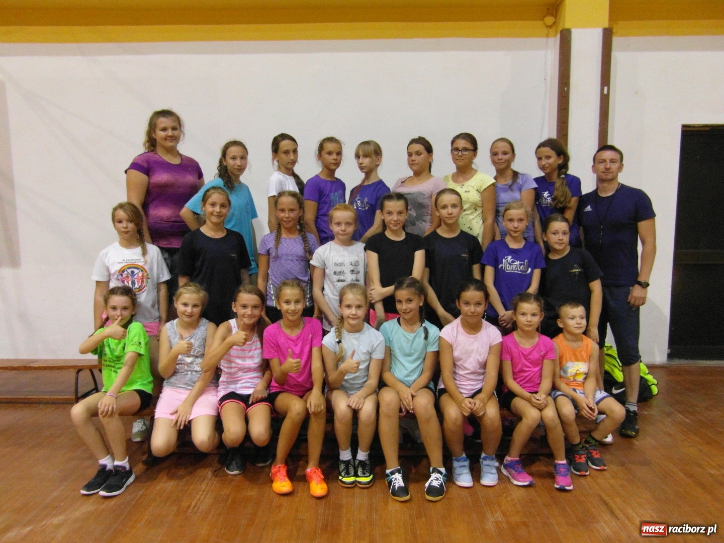 Zdjęcie w galerii na portalu naszraciborz.pl: Wakacje spędzone z piłką ręczną, czyli obóz sportowy UKS Pietrowice Wielkie wiadomości z regionu