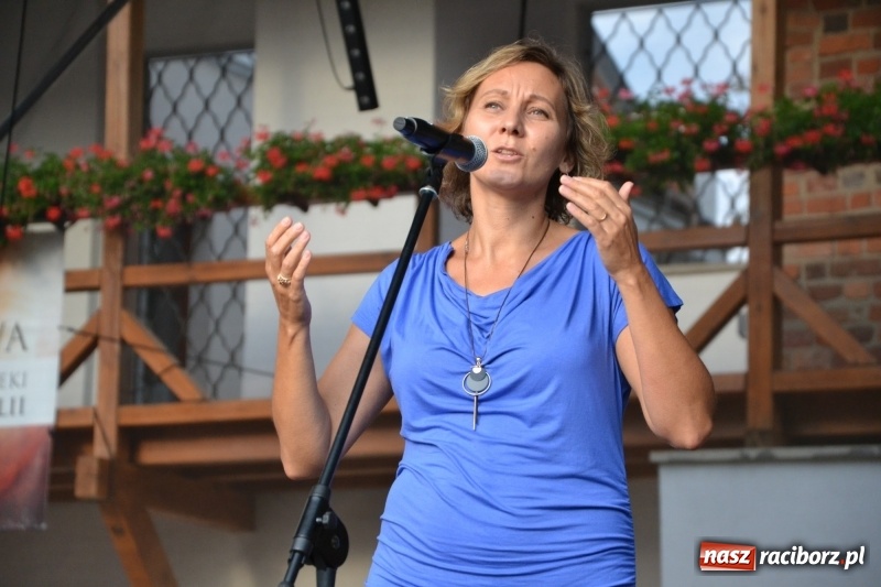 Zdjęcie w galerii na portalu naszraciborz.pl: Festiwal Kultury Chrześcijańskiej ruszył na Zamku Piastowskim  wiadomości z regionu