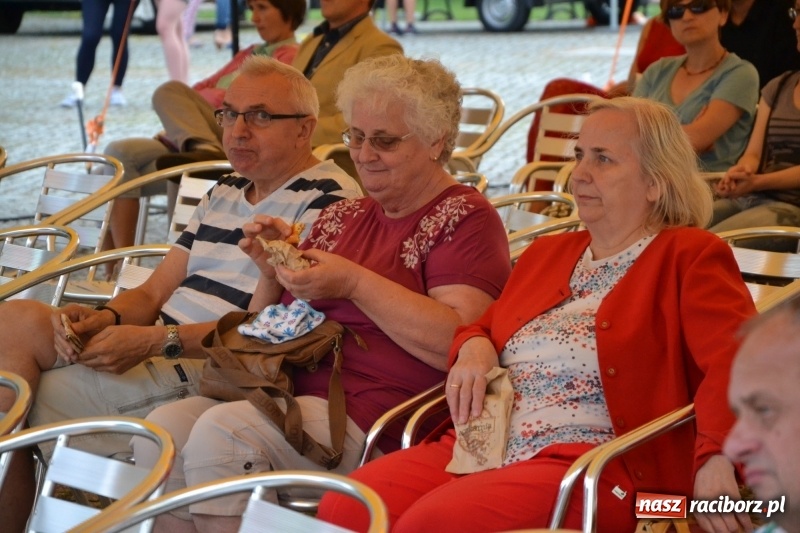 Zdjęcie w galerii na portalu naszraciborz.pl: Festiwal Kultury Chrześcijańskiej ruszył na Zamku Piastowskim  wiadomości z regionu