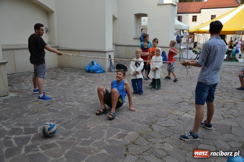 Zdjęcie w galerii na portalu naszraciborz.pl: Festiwal Kultury Chrześcijańskiej ruszył na Zamku Piastowskim  wiadomości z regionu