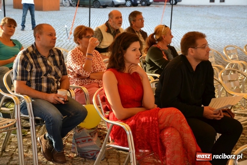 Zdjęcie w galerii na portalu naszraciborz.pl: Festiwal Kultury Chrześcijańskiej ruszył na Zamku Piastowskim  wiadomości z regionu